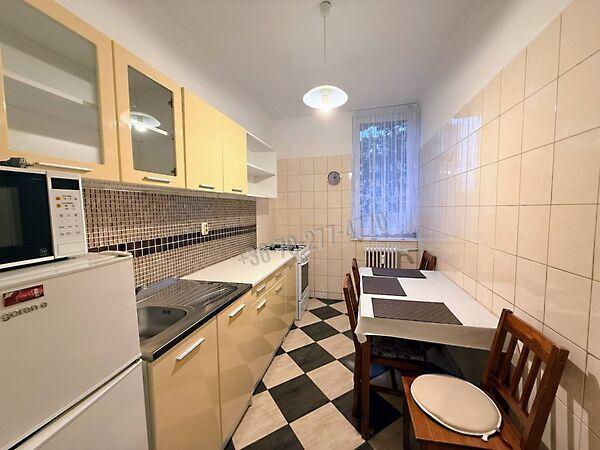 Népek barátsága, Oroszlány 3. képe