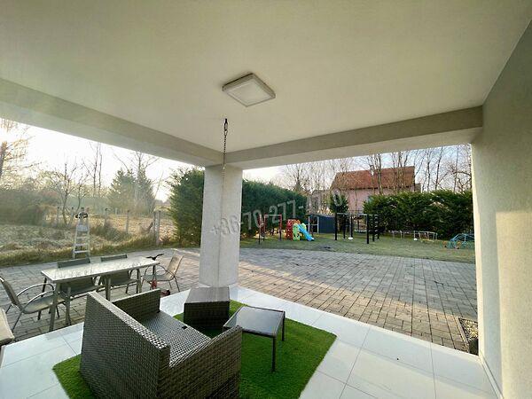 Kossuth Lajos, Oroszlány 2. képe