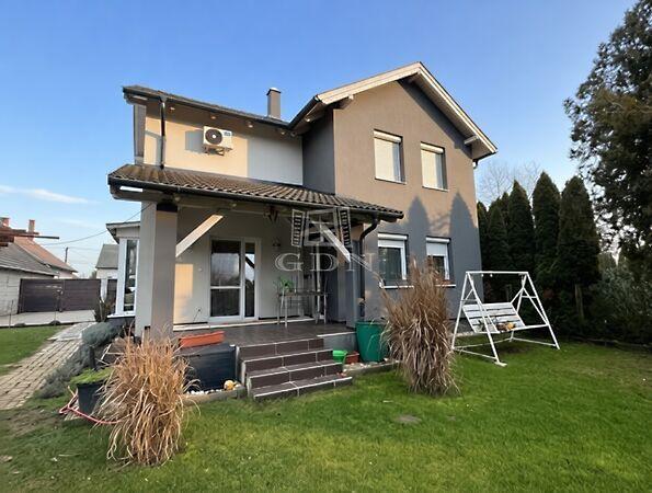 központhoz, Sárbogárd 3. képe