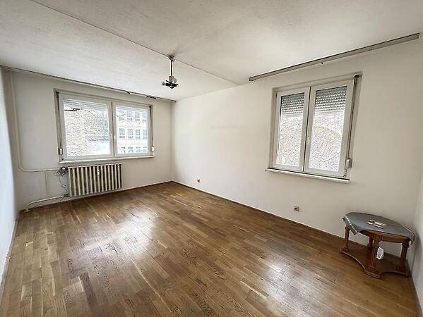 Aradi, Budapest, IV. kerület 3. képe