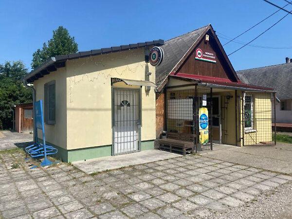 Károlyháza 2. képe