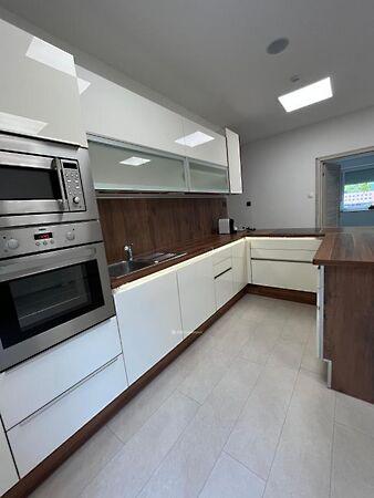 Városház, Komló 3. képe