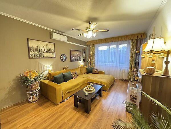 Virág, Budapest, IV. kerület képe