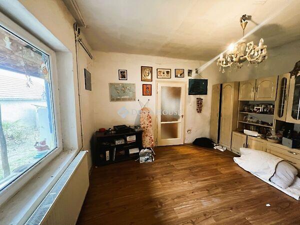 Hősök, Piliscsév 3. képe