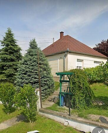 Kossuth Lajos  utca, Vámosszabadi 2. képe