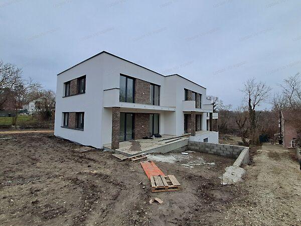 Balatonakarattya 3. képe