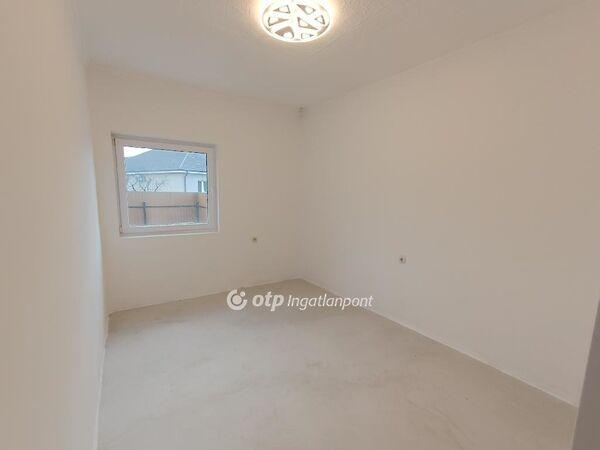 József Attila, Berkesz 3. képe