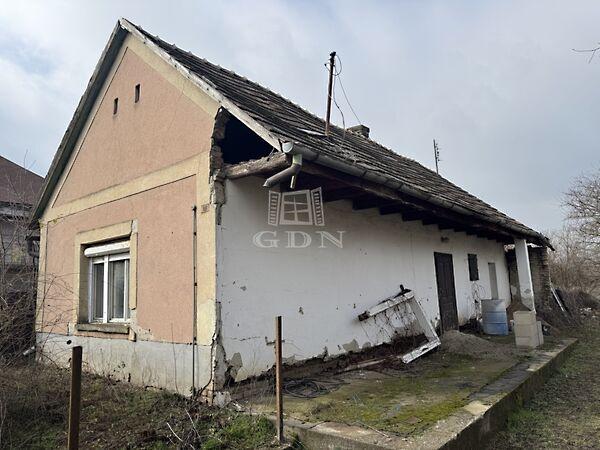 Jakabi, Sárosd 3. képe