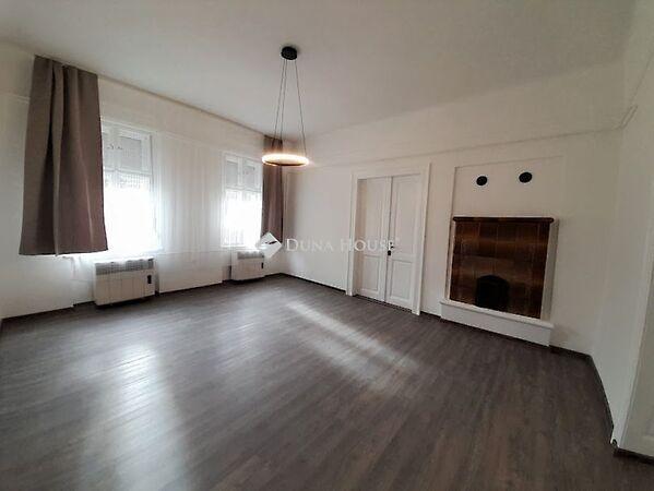 Jókai Mór, Gyula 2. képe