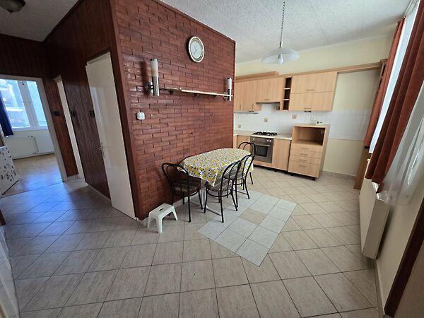 Kiffer, Kiskunhalas képe