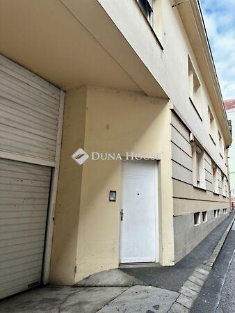 Kisfaludy Sándor, Pécs 2. képe