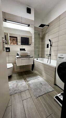 Kisgömb, Budapest, XIII. kerület 2. képe