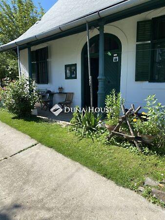 Hárslevelű, Szekszárd 2. képe