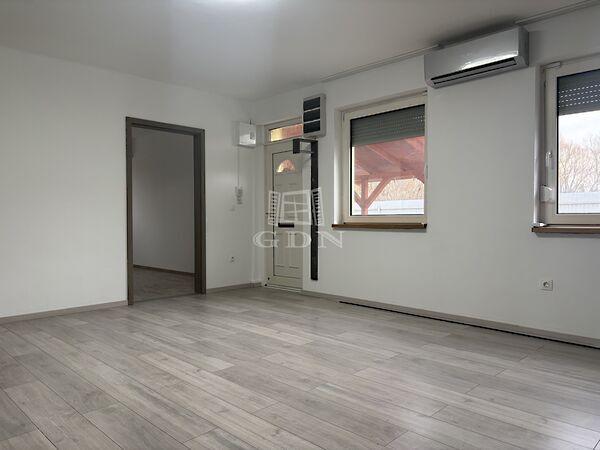 Rózsa, Isaszeg képe