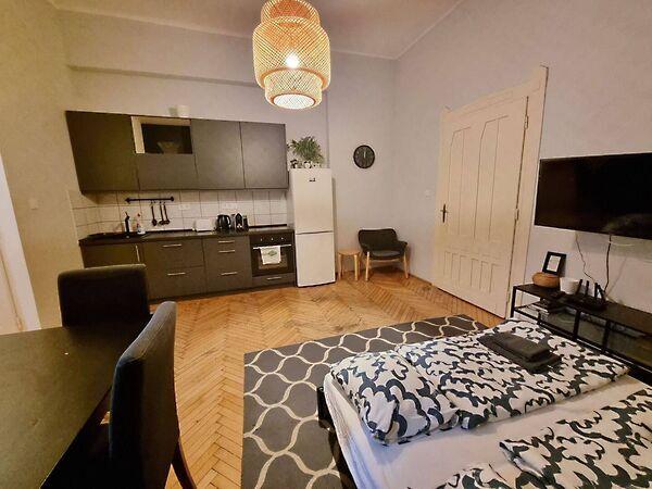 Gesztenye, Budapest, VI. kerület 3. képe