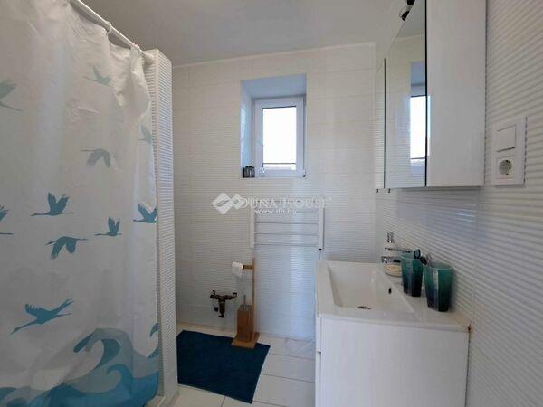 Kossuth, Biri 3. képe