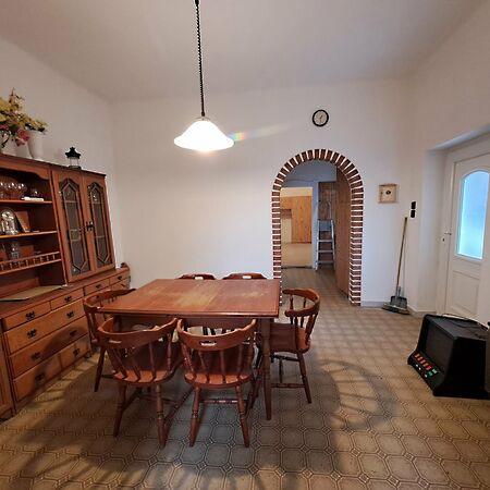 Judit Ingatlan és, Monor 2. képe