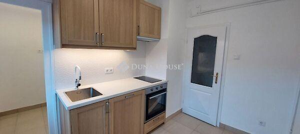 Hunyadi János, Tatabánya 3. képe