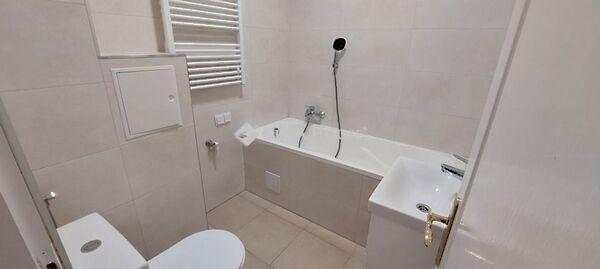 Hunyadi János, Tatabánya képe