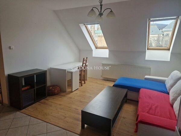 Apáca, Pécs 2. képe