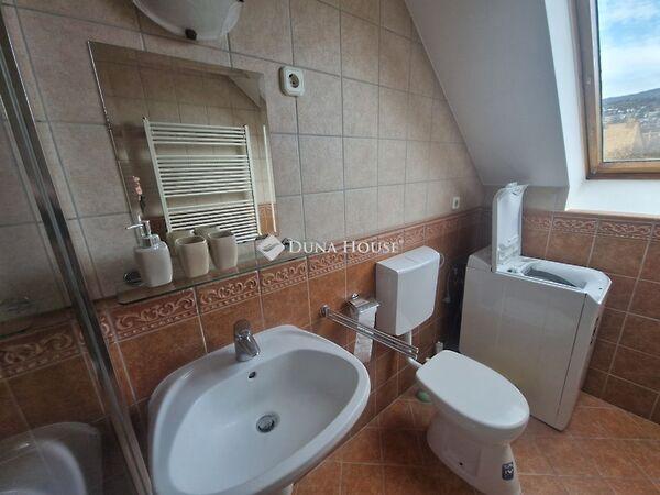 Apáca, Pécs 3. képe