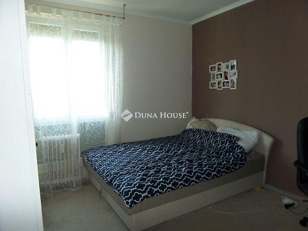 Nagyszántó, Komló 3. képe