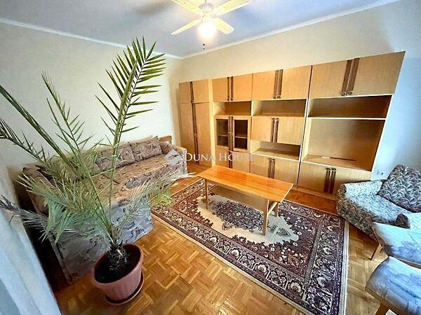 Baross Gábor, Villány 3. képe