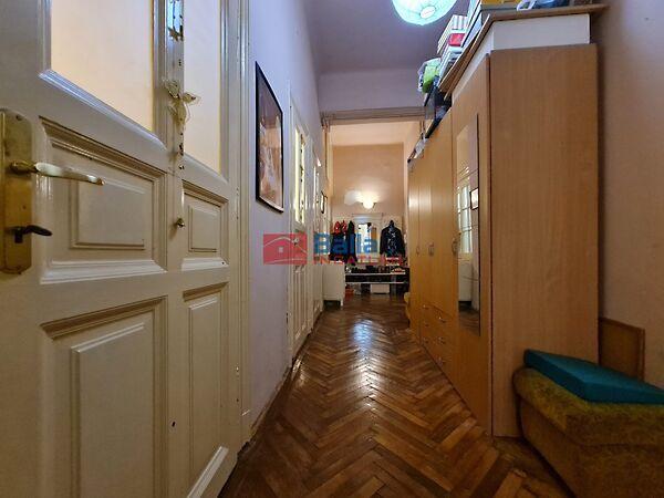 Leonardo da Vinci, Budapest, VIII. kerület 3. képe