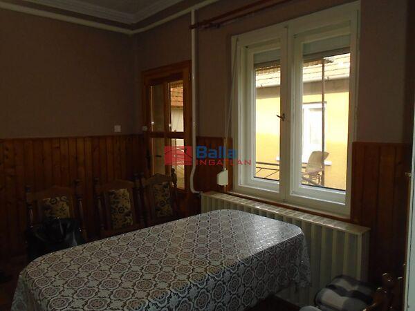 József Attila, Jászkarajenő 3. képe