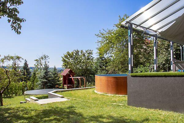 Modern, panorámás, Gödöllő 2. képe