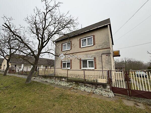 Kossuth Lajos, Kisbér 3. képe