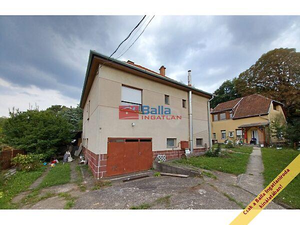 Major, Csömör képe