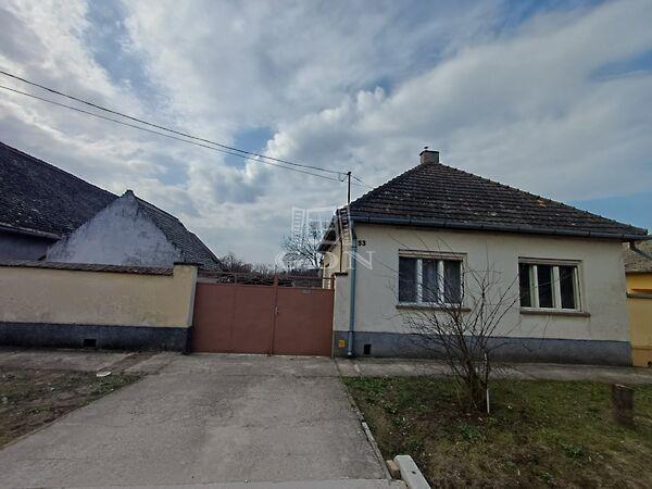 Csendes, nyugodt, Bátmonostor képe