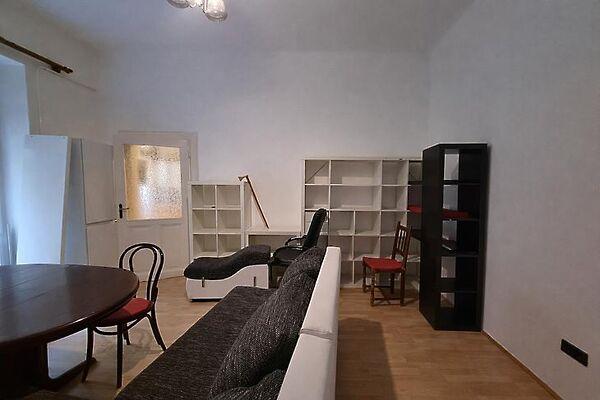 Liliom, Budapest, IX. kerület képe