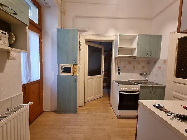 Liliom, Budapest, IX. kerület 3. képe