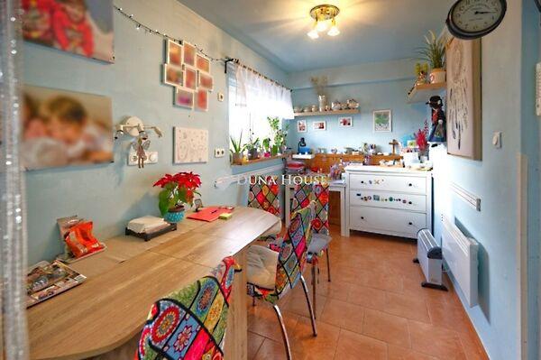 Szőlő, Budakeszi 2. képe