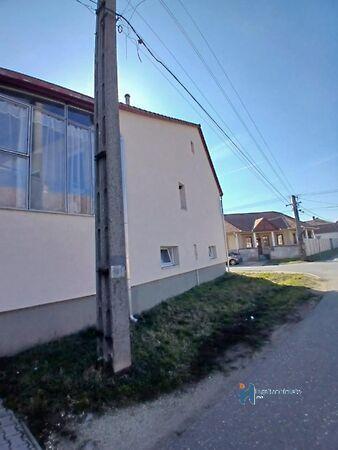 Jászfényszaru 2. képe