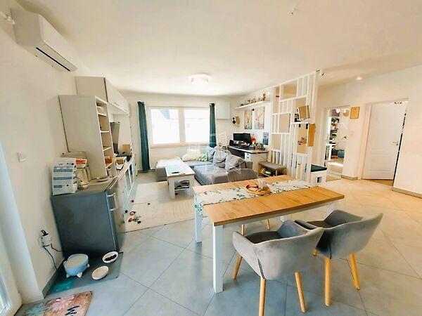 Központ vonzásában Nappali+3, Kakucs 3. képe