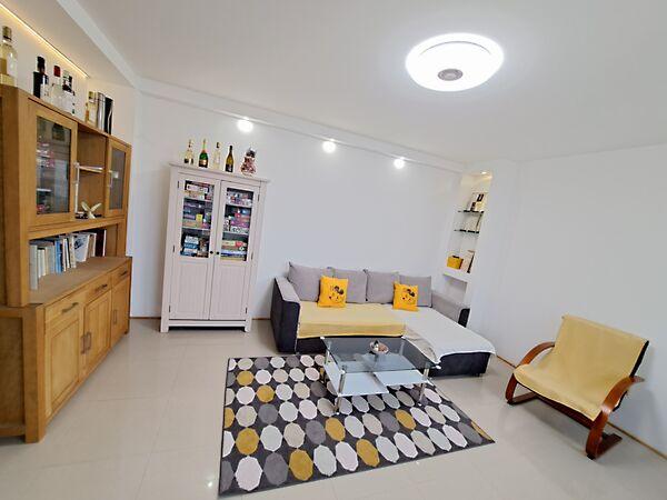 Móricz Zsigmond, Székesfehérvár 2. képe