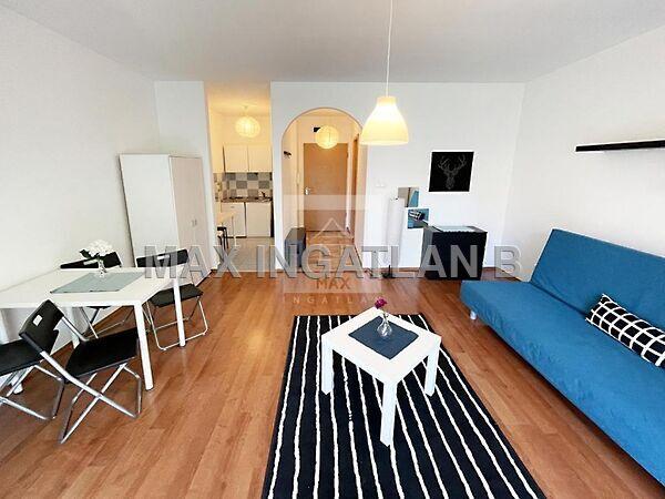 Holdfény, Budaörs képe