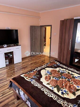 Jókai, Szerecseny képe