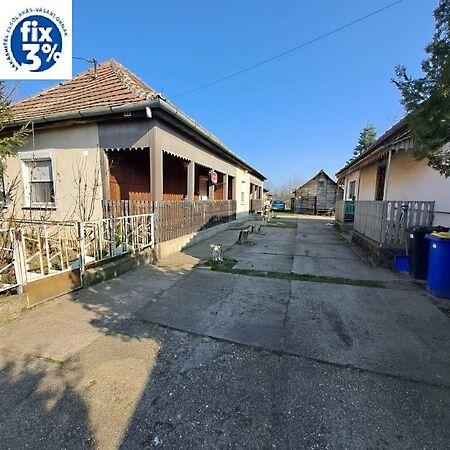 Judit Ingatlan és, Nyáregyháza képe