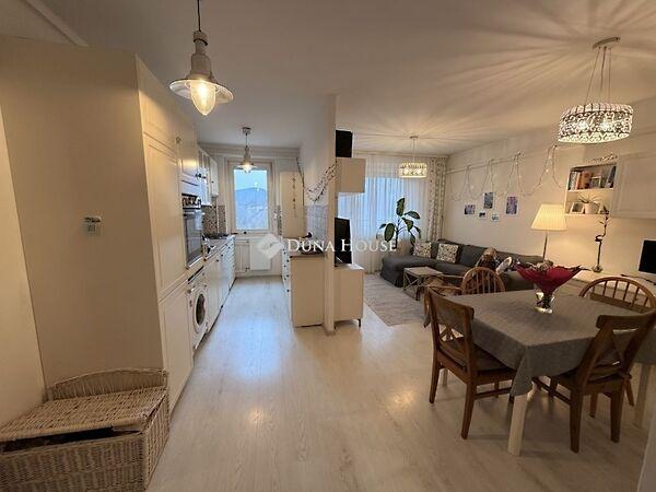 Harang, Budapest, III. kerület 3. képe