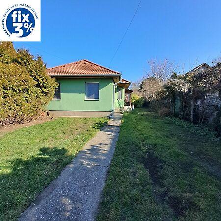 Judit Ingatlan és, Monor képe