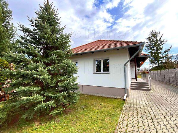 Balatonfenyves 2. képe